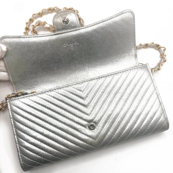 Authentic CHANEL CC Chevron Timeless Caviar Flap Wallet Chain Purse Silver Bag - Picture 7 of 14